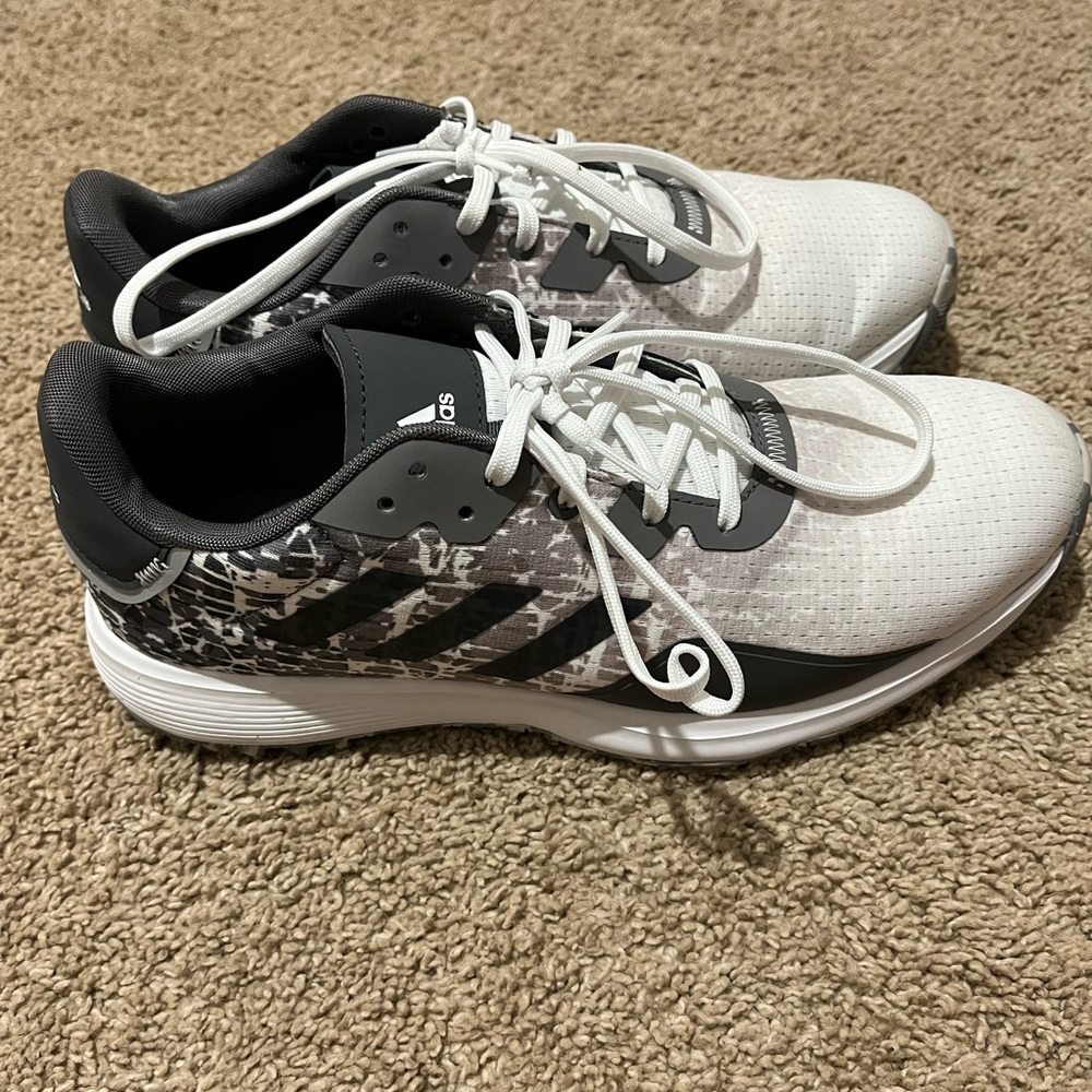 Adidas golf shoes